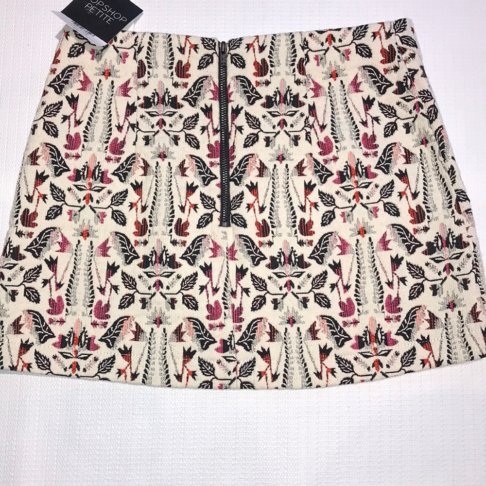 NWT - TopShop Petite Mini Skirt - Picture 3 of 6